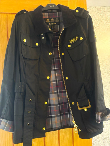 Barbour black waxed cotton - barbour,
