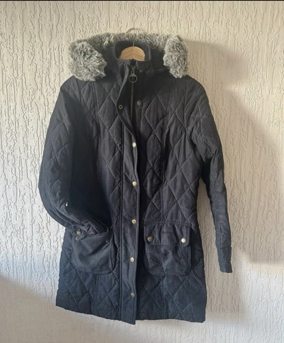 Pre loved women barbour - women’s,
